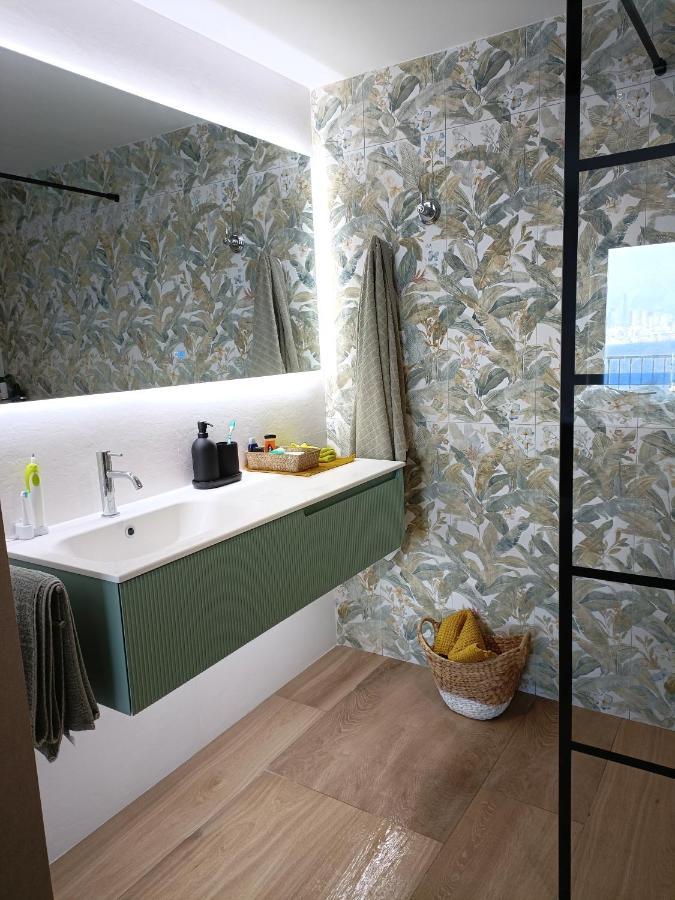 Ferienwohnung Portofino Flying Whale Benidorm Exterior foto